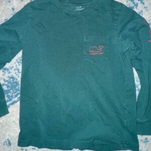 Vineyard vines size 6 boys green long sleeve whale pocket tee